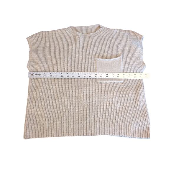 Women’s Tan Mock Neck Short Sleeve Sweater Size Medium - Picture 3 of 7